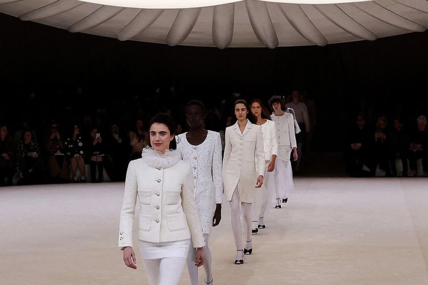 Նորաձևության մայրաքաղաք Փարիզում տեղի է ունենում բարձր նորաձևության՝ Haute Couture Fashion Week-ը
