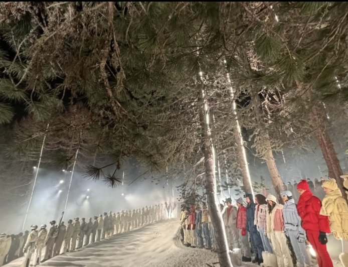 Ձմեռային հեքիաթ. տեղի ունեցավ «Moncler» բրենդի աշուն-ձմեռ սպորտային հավաքածուի ցուցադրությունը