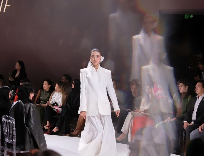 Ֆաինա Հարությունյանի նոր հավաքածուն նախորդի շարունակությունն է՝ այլ ներկապնակով, տրամադրությամբ և ձևերով